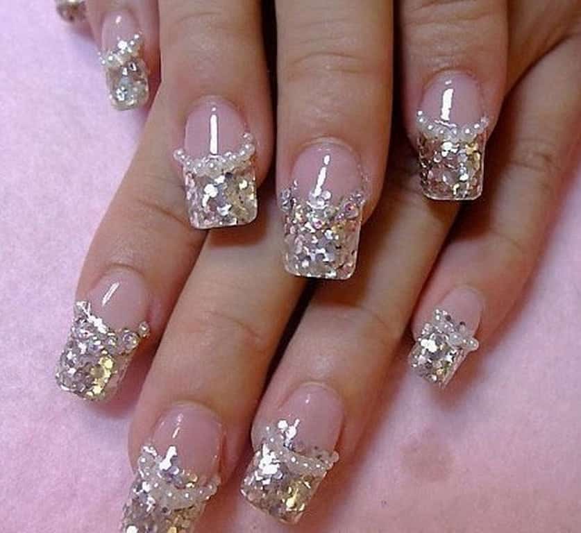 Featured image of post Unhas Decoradas Transparente Outra unha decorada usando tiras de fita adesiva bem fininhas