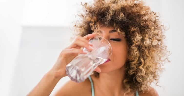 Descubra como por fim a barriga inchada