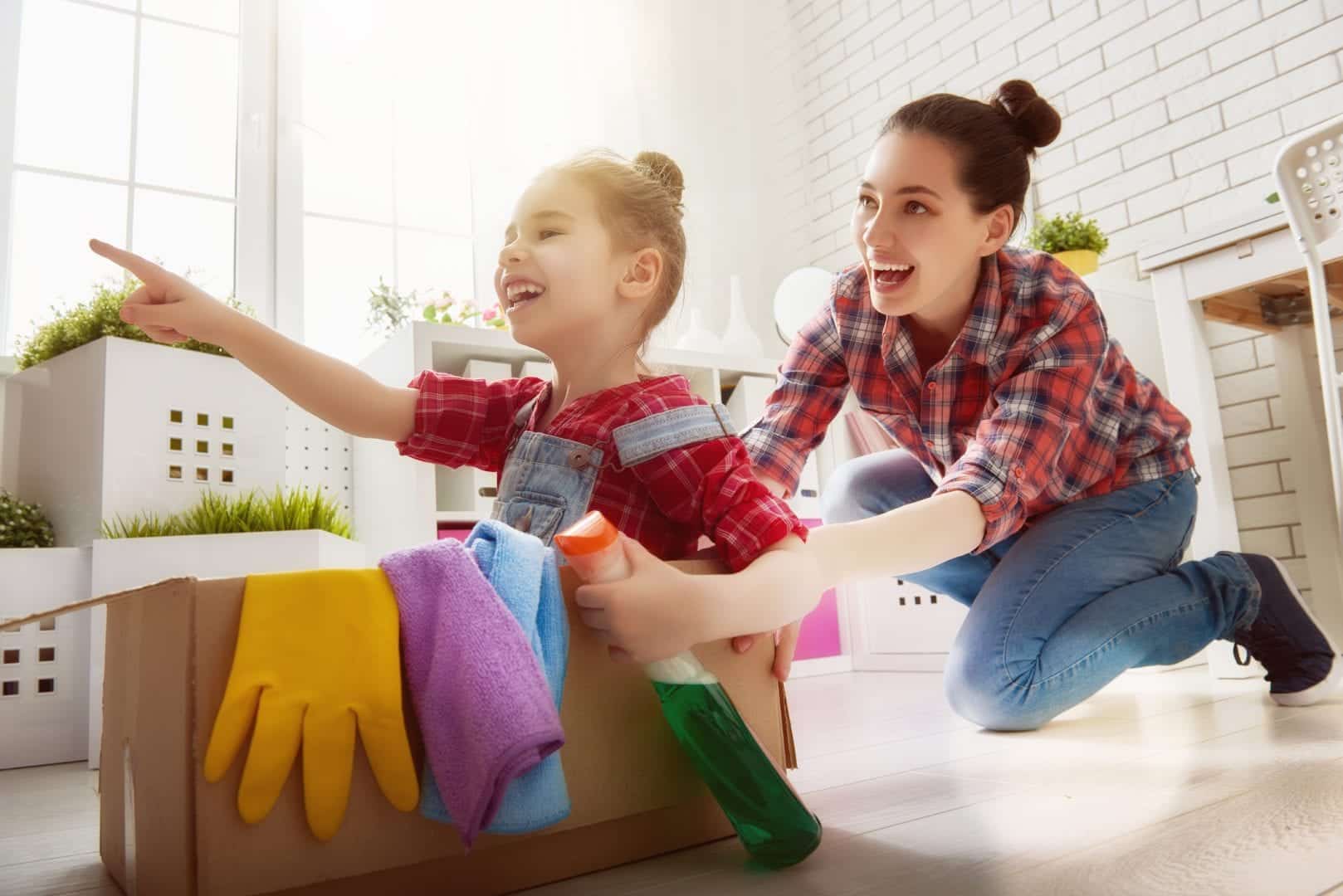 Cuidar da casa, as tarefas nas quais seus filhos podem ajudar