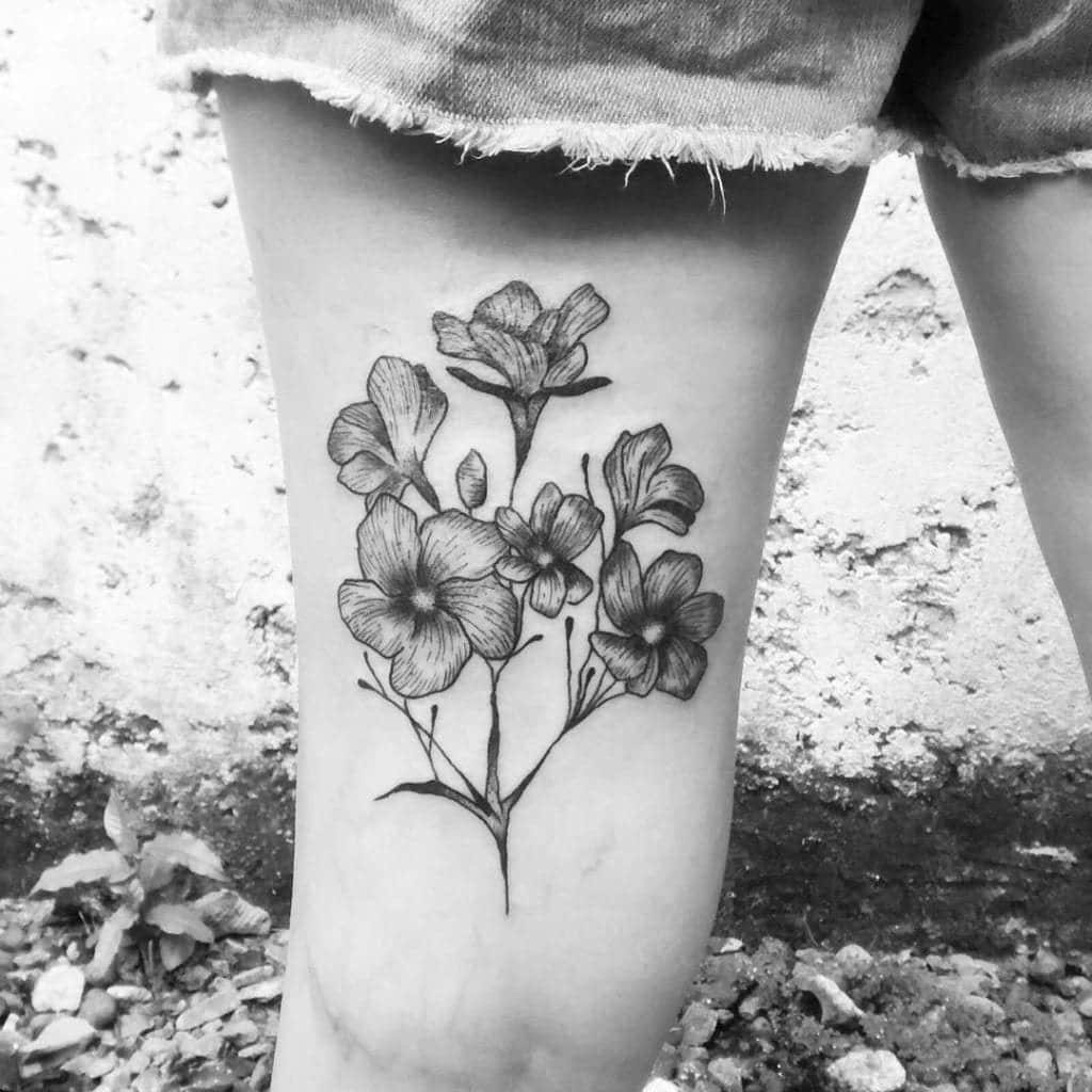 Mais de 80 dicas de tatuagem de flor para você se inspirar