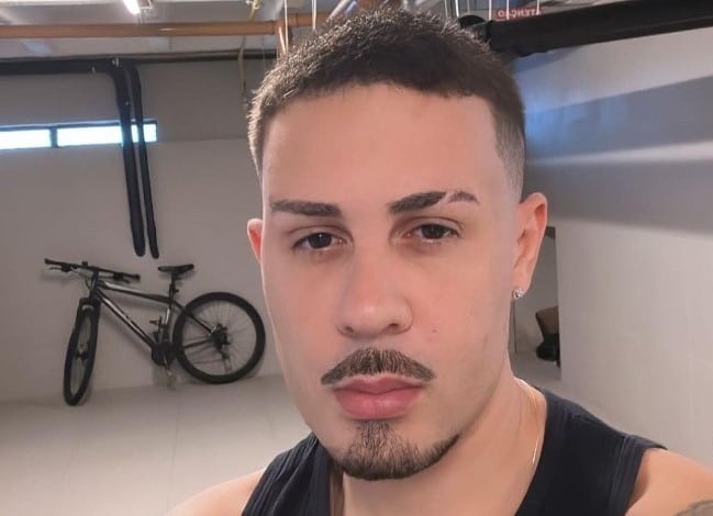 15 famosos que já tiveram seus nudes vazados na internet