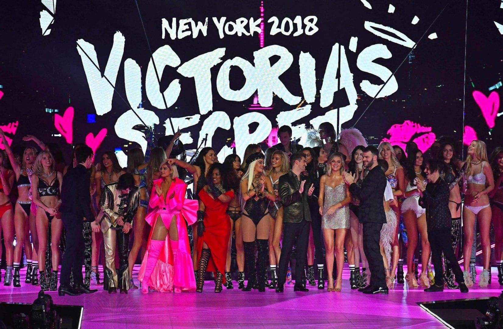 Victoria's Secrets- Início da marca, desfiles, polêmicas e possível falência
