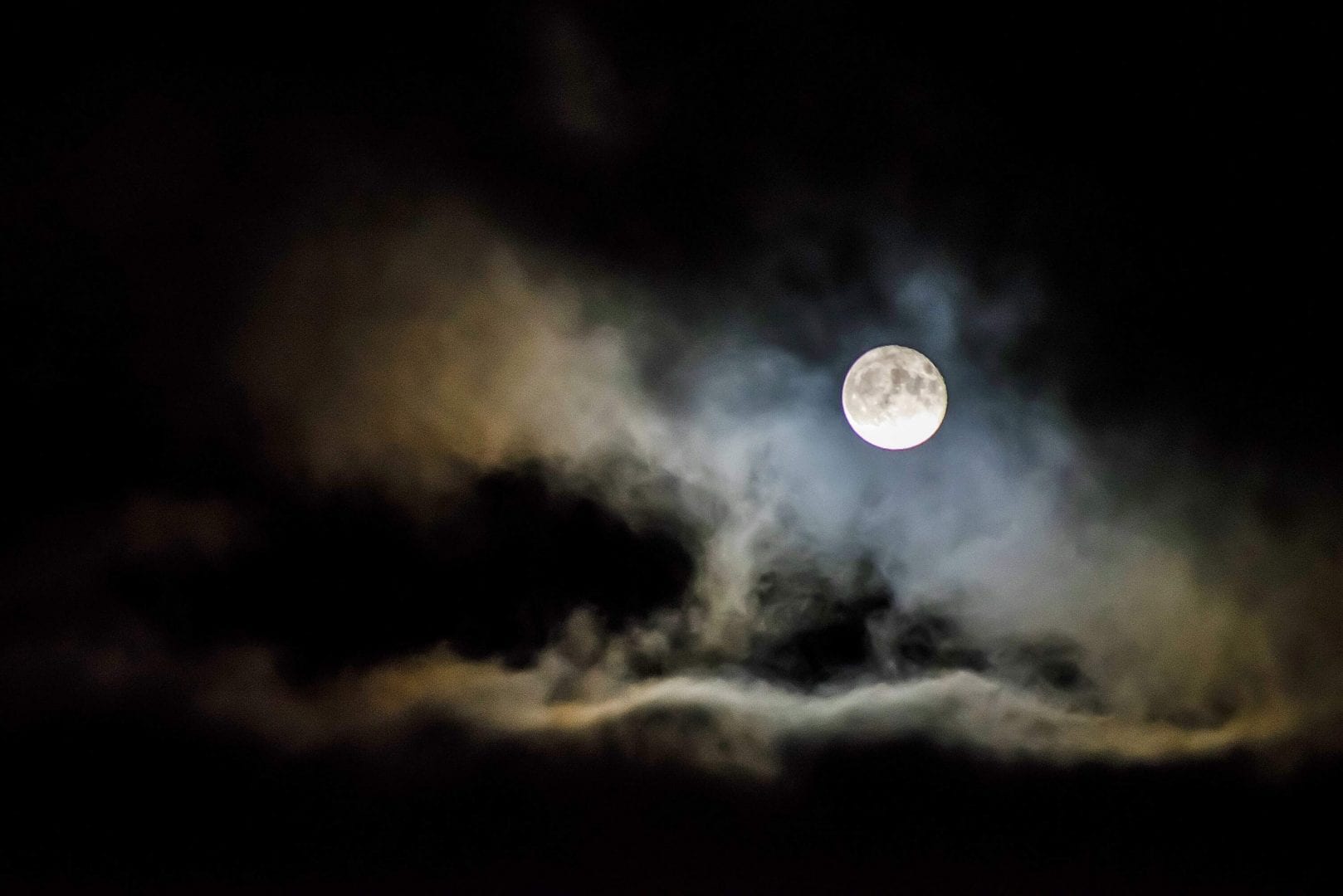 Influências da lua- saiba de que forma a lua pode interferir na sua vida