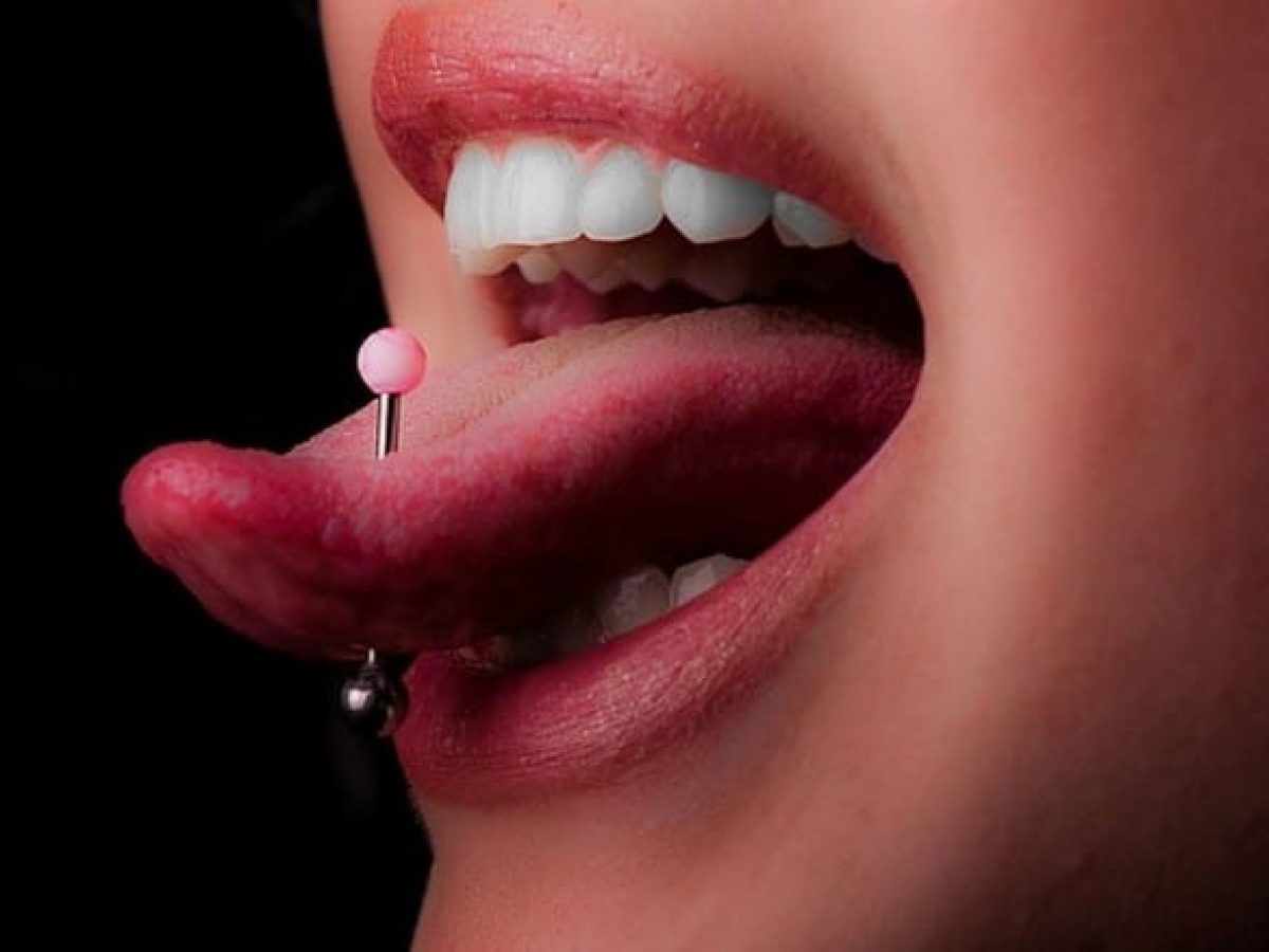 Piercing na Boca (Fotos, Modelos, Cuidados)