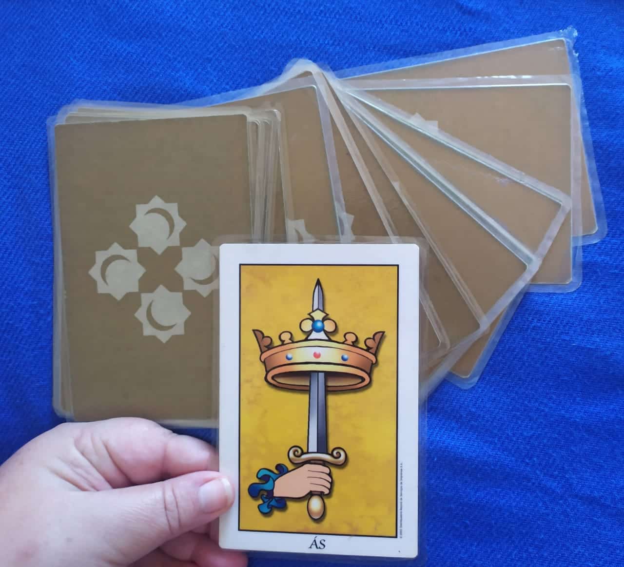 Previsão do Tarot para 29 de novembro: carta Ás de Espadas