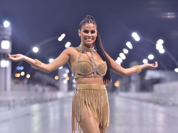 Munik Nunes troca de escola para próximo Carnaval de São Paulo