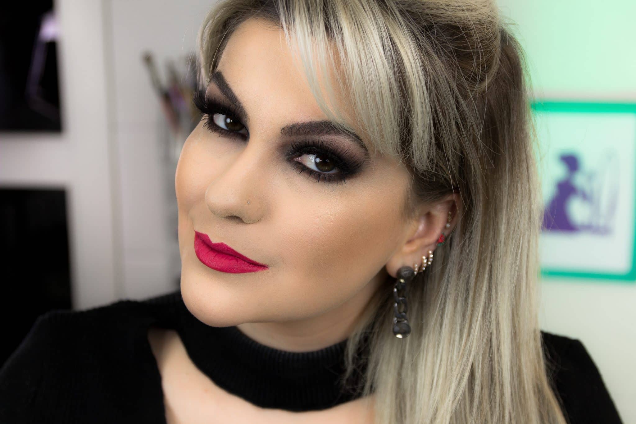 Make Colorida  Maquiagem perfeita, Ideias de maquiagem, Maquiagen