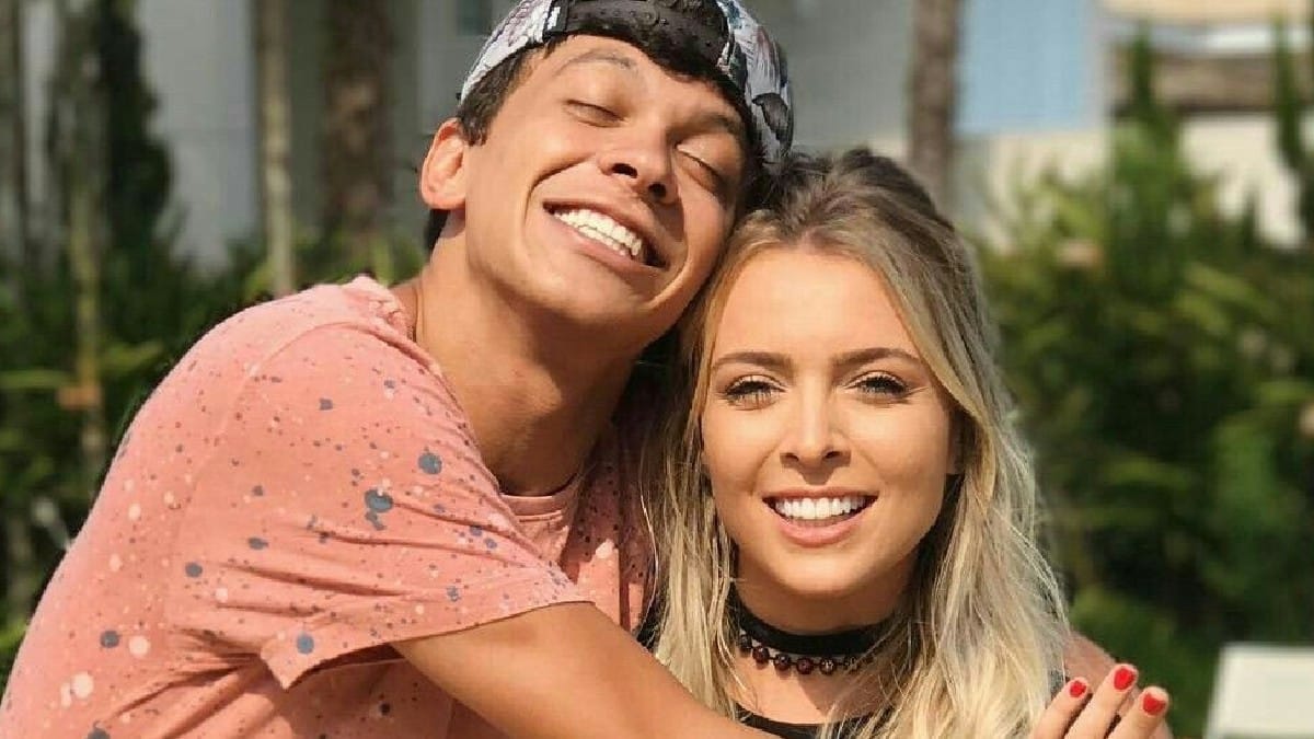 Tata Estaniecki: Fotos, últimas notícias, idade, signo e biografia! -  Purepeople